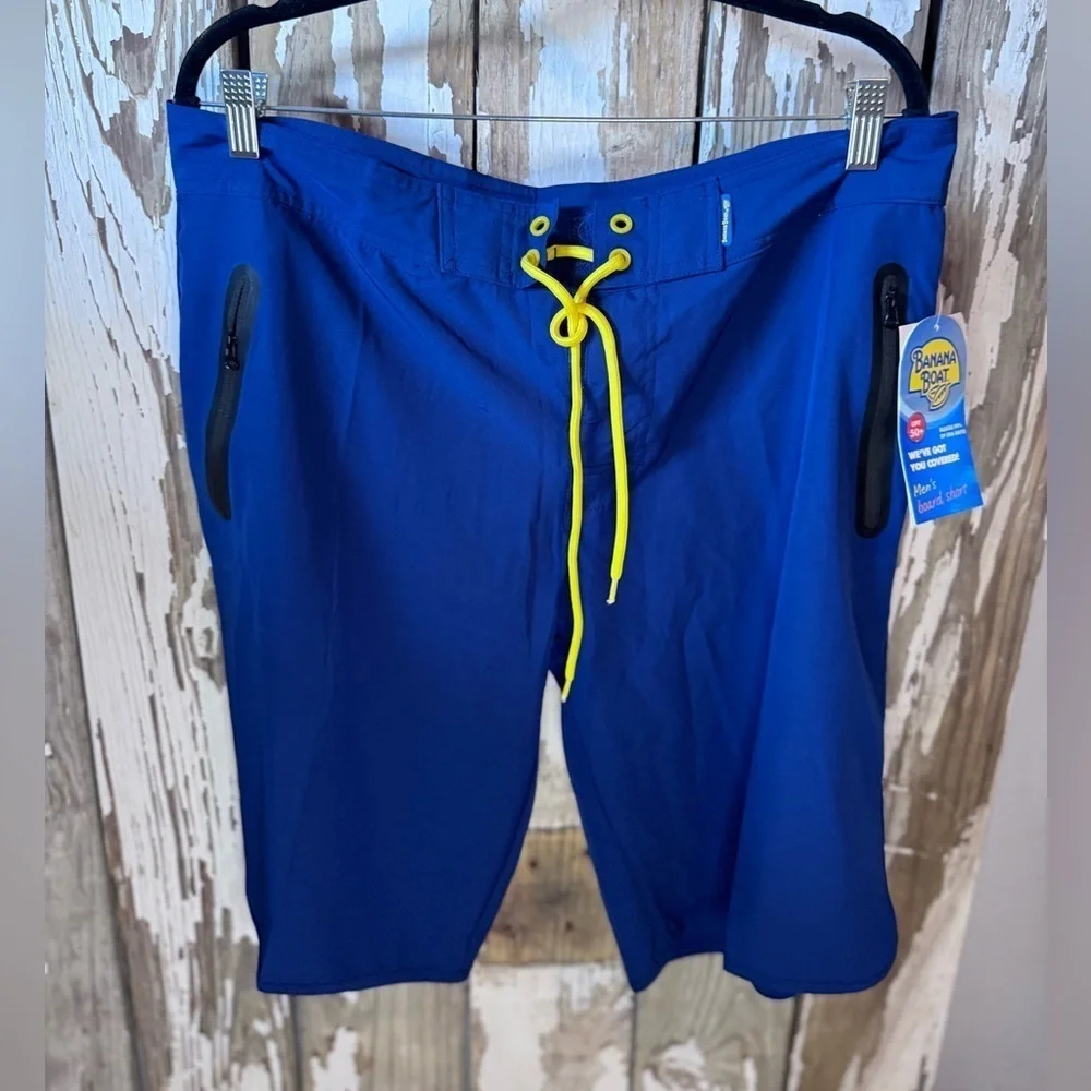 Banana Boat Shorts Men’s XL Navy & Yellow NWT UPF 50+ Inseam 11”